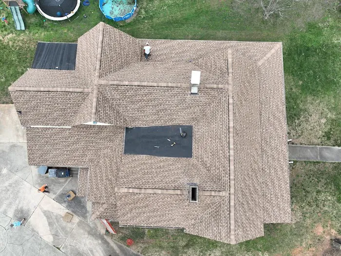 CER Roofing Contractors, LLC Picture 3