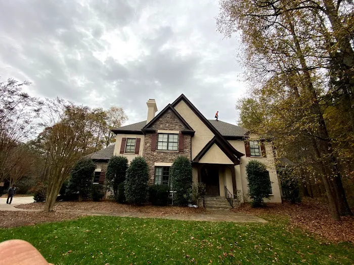 Ale's Roofing Group LLC Picture 1