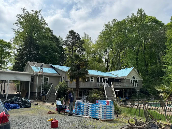 T CORP ROOFING Picture 1