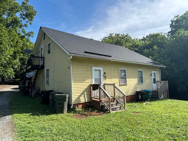 Waynco Roofing Picture 3