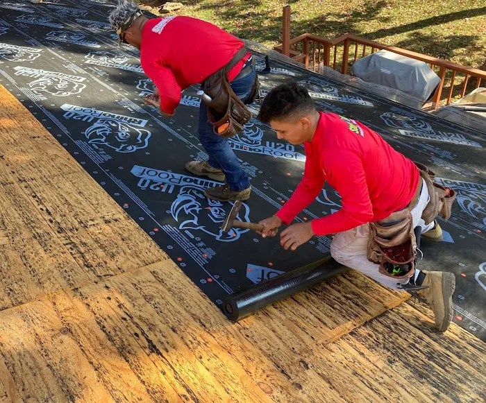 Storm Guard Roofing and Construction of East Charlotte Picture 2