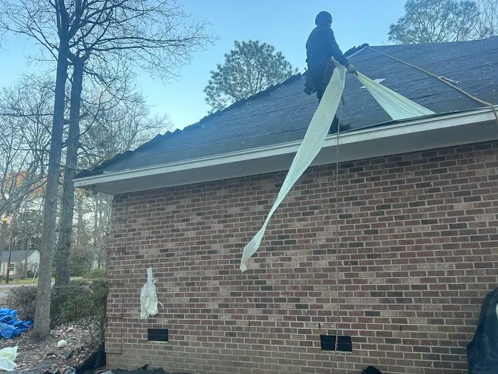 L&M Roofing Construction INC Picture 4