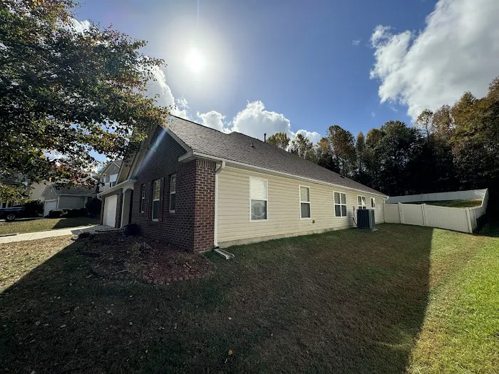 SkyGuard Roofing and Restoration Picture 5