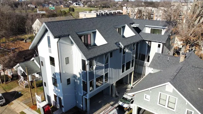 DE Roofing Picture 2