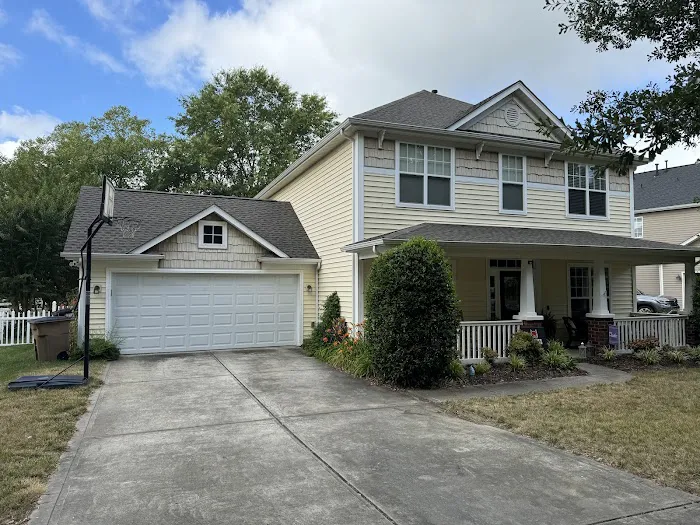 Shingles Roof Direct Picture 10