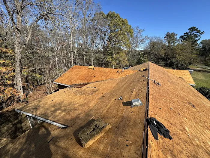 Rumble Bee Roofing and Gutters Picture 8