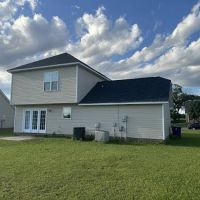 Rumble Bee Roofing and Gutters ico