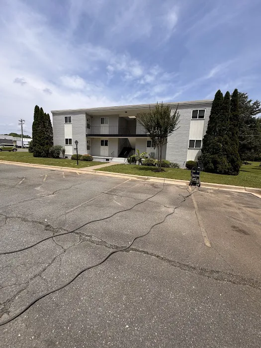 Pro Roofing and Exteriors LLC Picture 7