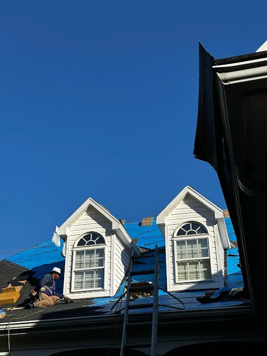 Guideline Roofing Picture 1