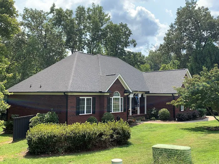 MCI Roofing, Inc Picture 3