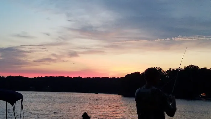 Leonard Roofing & Construction Picture 2