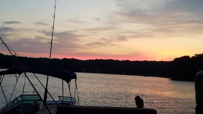 Leonard Roofing & Construction Picture 1