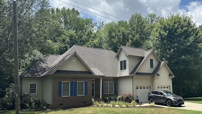 Cooley Roofing Picture 5