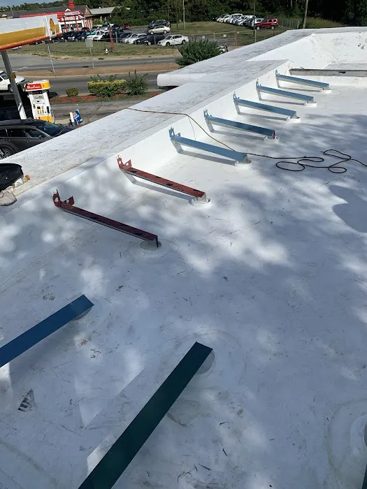 Noyola roofing Services inc Picture 9