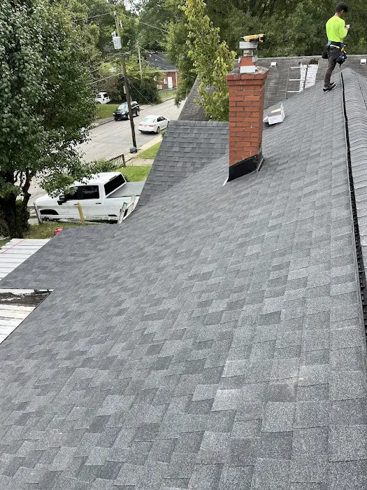 Mendez's Roofing Services LLC Picture 4