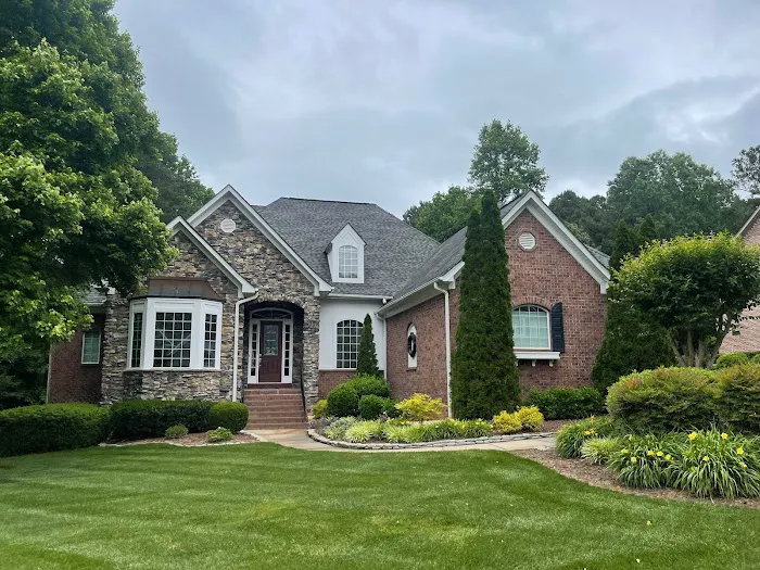 Nothin But Roofs LLC Picture 1