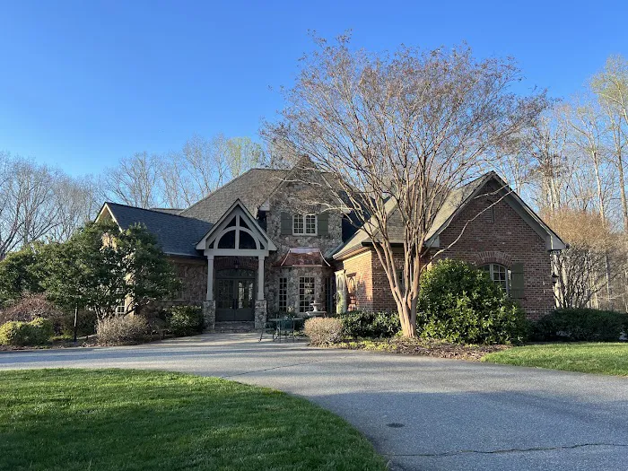 Em Consulting of NC LLC Picture 3