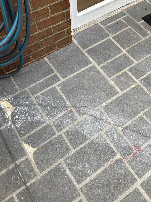 Ideal Roofing & Paving Picture 4