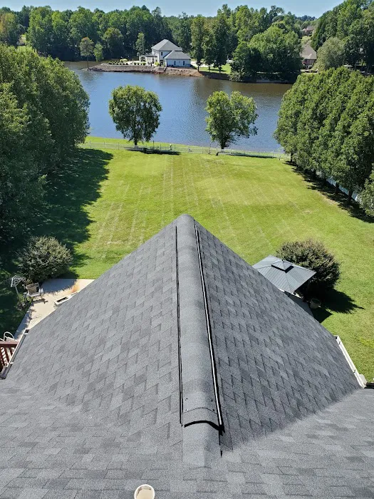 4 Walls Roofing and Repair Picture 9