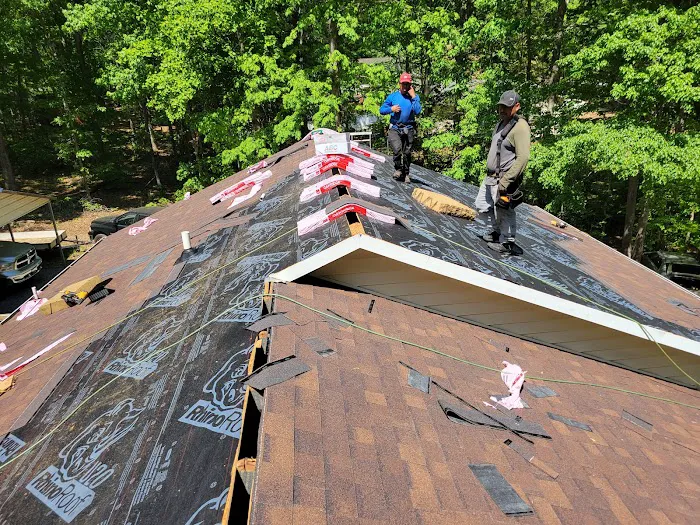 Top Roofing and Contracting Picture 3