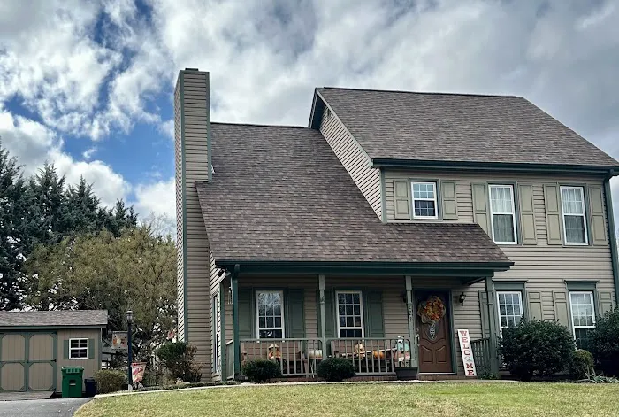 Smithrock Roofing LLC Picture 1