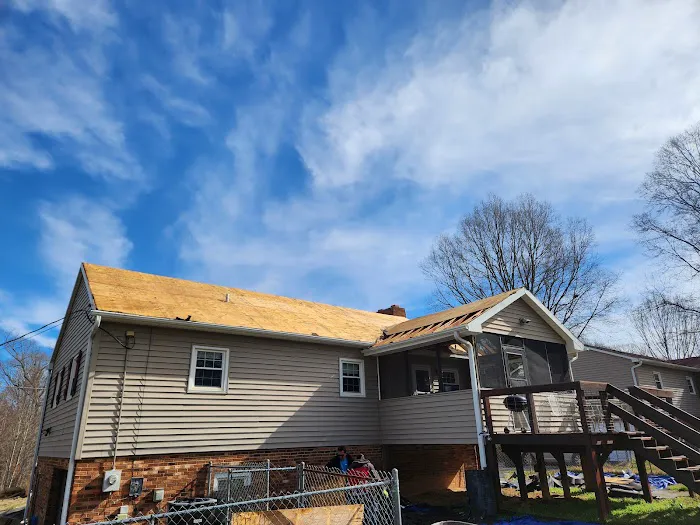 Smithrock Roofing LLC Picture 9