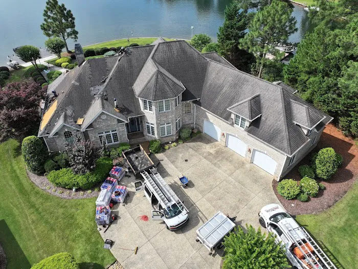 Mendoza Roofing LLC Picture 2