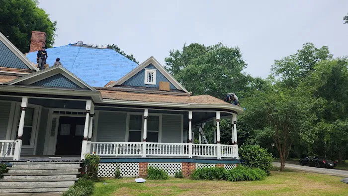 Mendoza Roofing LLC Picture 9