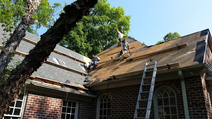 Rodriguez Roofing Picture 8