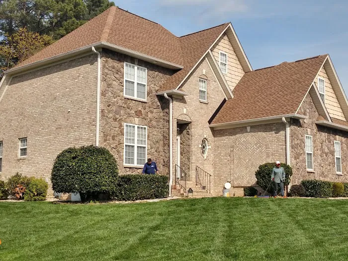 C&D Roofing Picture 7