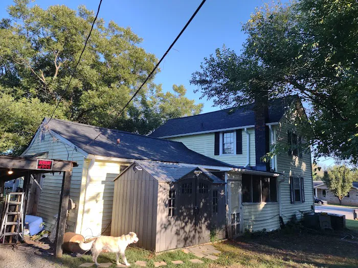 Moore's Roofing Picture 5