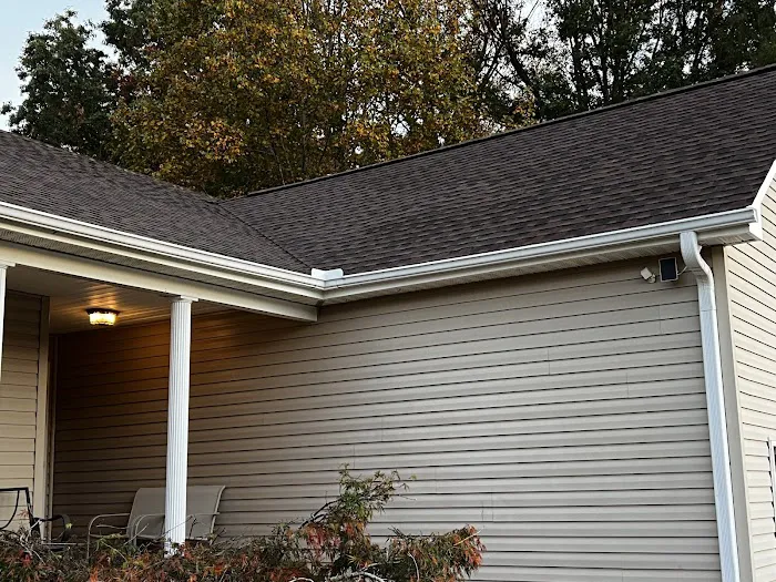 5 Star Roofing & Restoration, LLC Picture 7