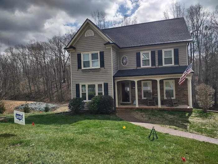 Southern National Roofing Picture 1