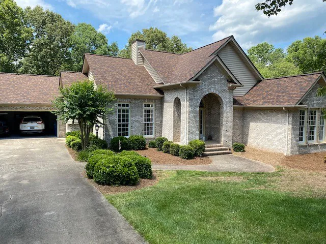 Skywalker Roofing Company Picture 6