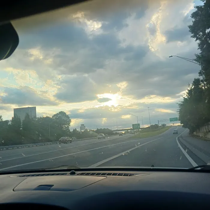 J Flores Roofing Picture 4