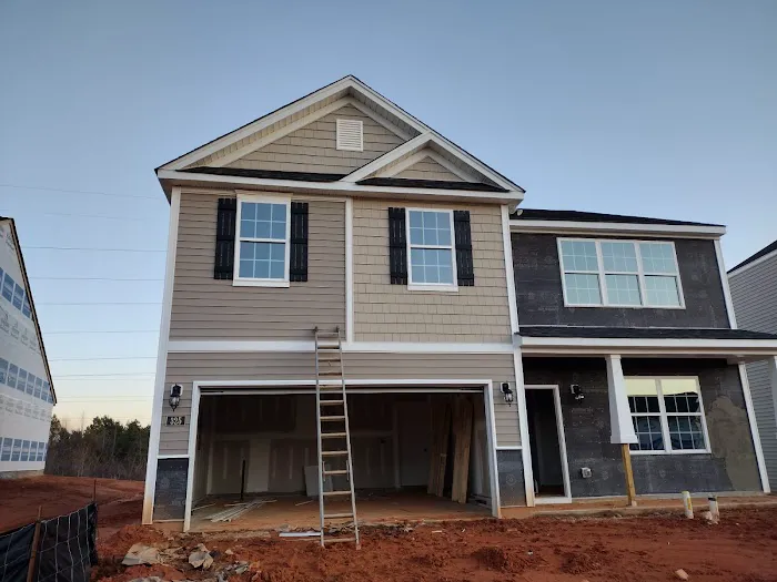 Toby's Vinyl Siding & Roofing Picture 9