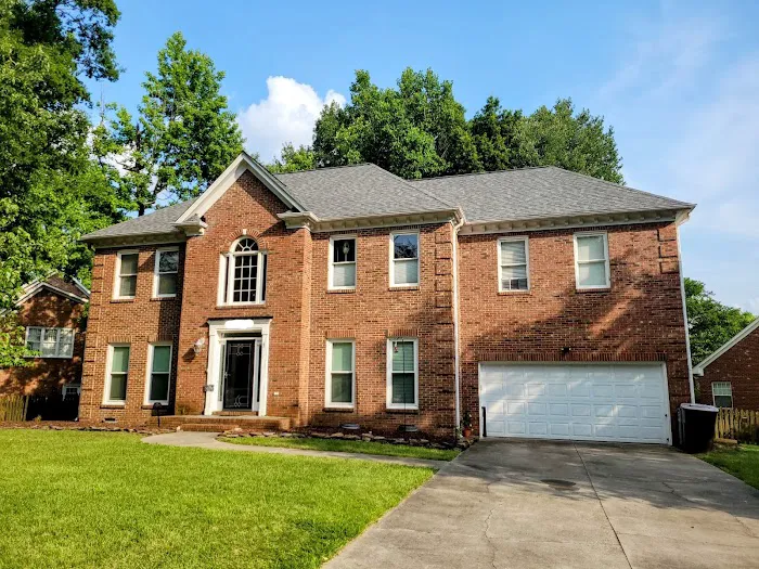 Skywalker Roofing Company Picture 10