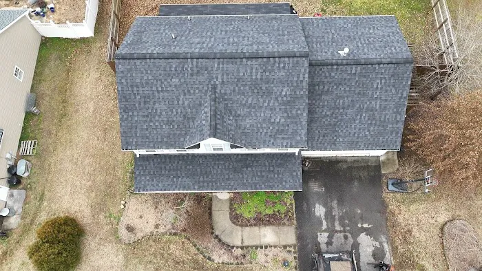 House Top Roofing LLC Picture 3