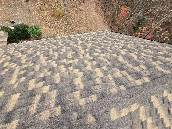 House Top Roofing LLC Picture 4