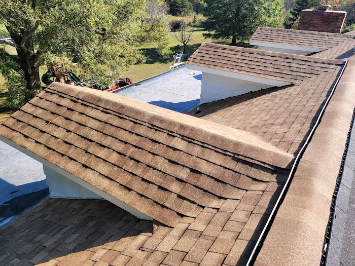 SHR ROOFING LLC Picture 8