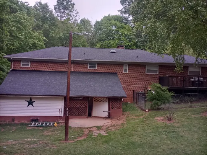 Alvarez Roofing Inc Picture 6