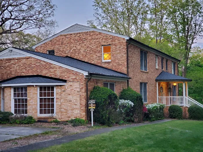 Alvarez Roofing Inc Picture 5