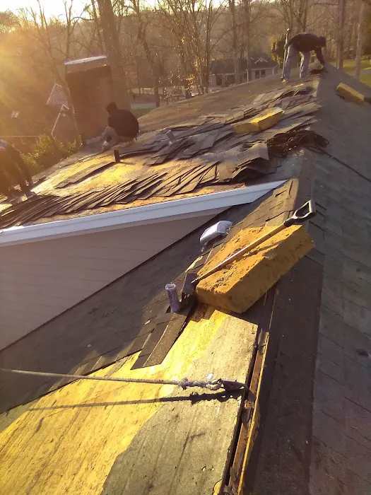 R.S ROOFING LLC Picture 8