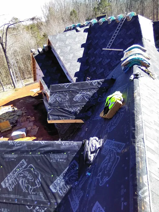 R.S ROOFING LLC Picture 5