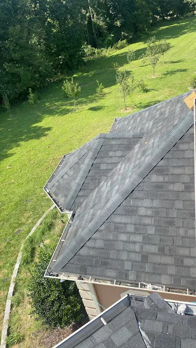 Strong Roofing, LLC Picture 5