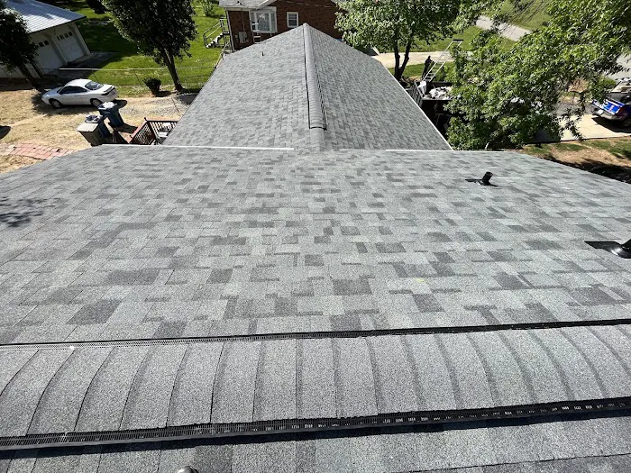 Skywalker Roofing Company Picture 2