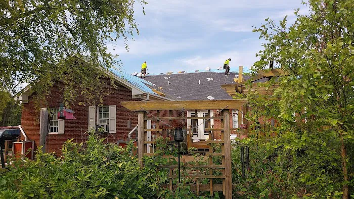 Riley Roofing Company Picture 2