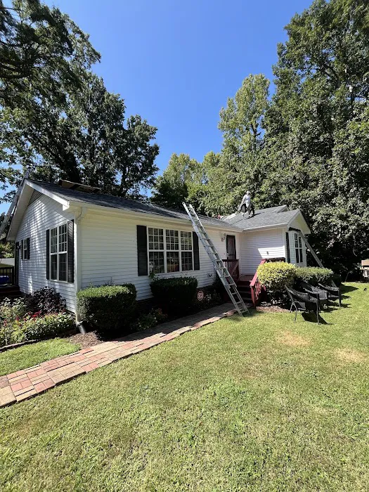 Superior Roofing & Gutters Picture 2