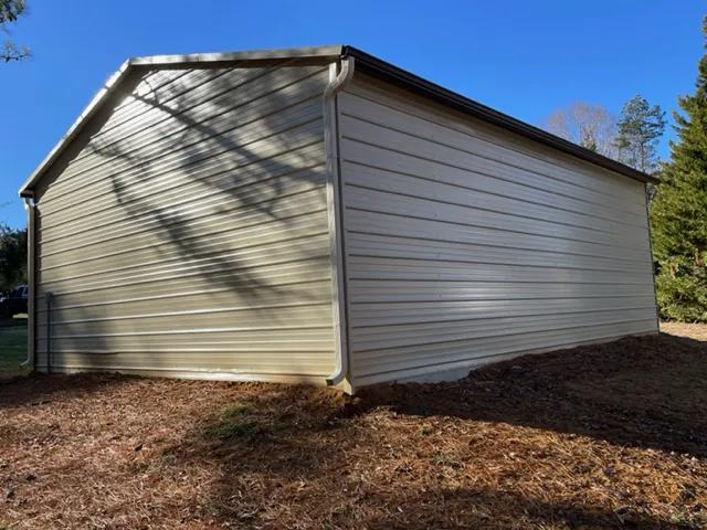 Superior Roofing & Gutters Picture 3