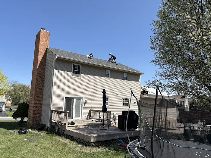 Big Lick Roofing Picture 9